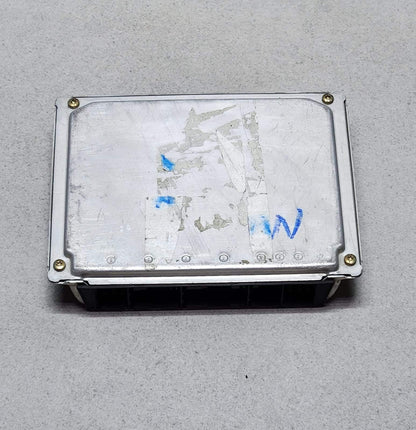 2001-2005 BMW X5 330i Engine Control Unit 7519308 OEM