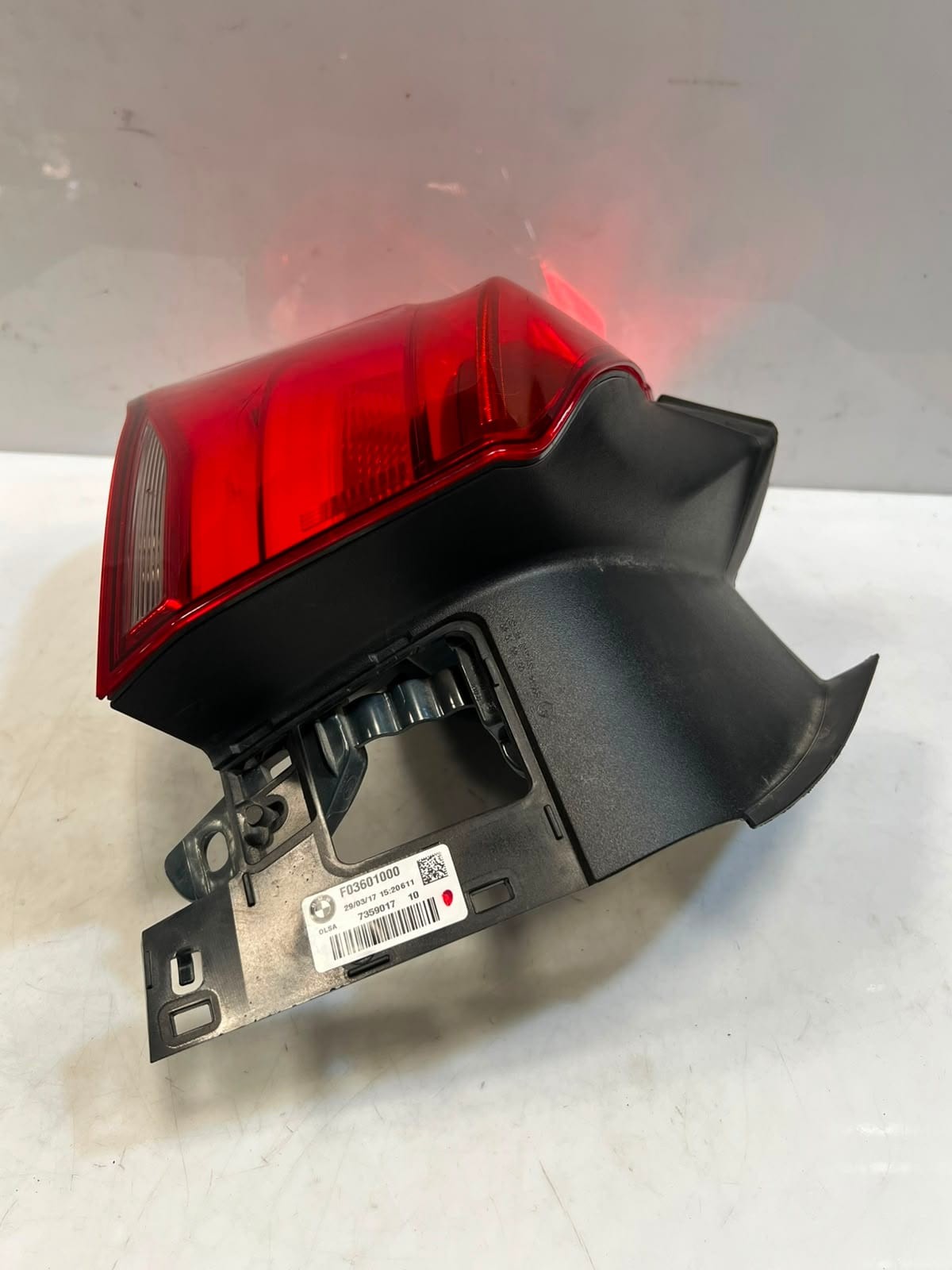 2015-2017 BMW 118i 1 Series F20 Tail Light Assembly 7359017 7359018 PAIRS