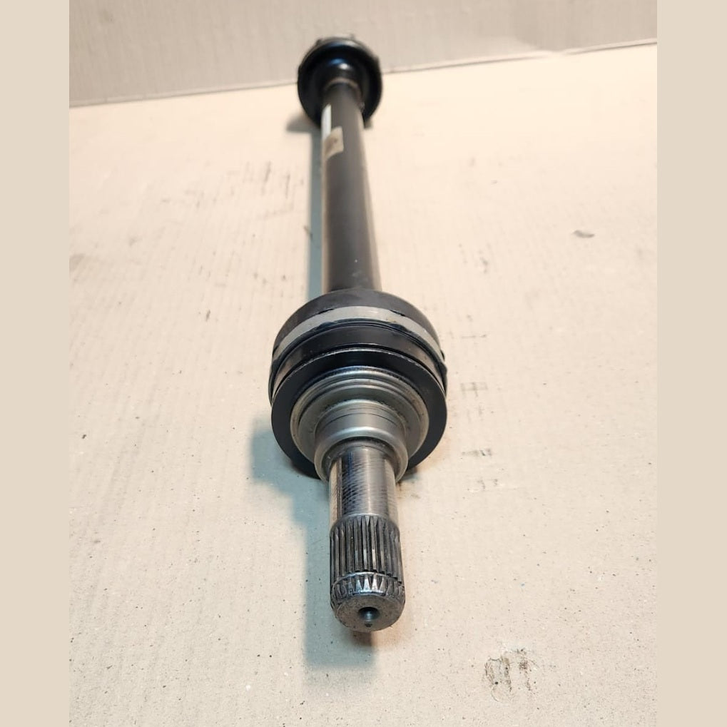 2017-2018 BMW 640i Rear Axle Shaft 8639457 G32 640i G11 740i and G12 740i 