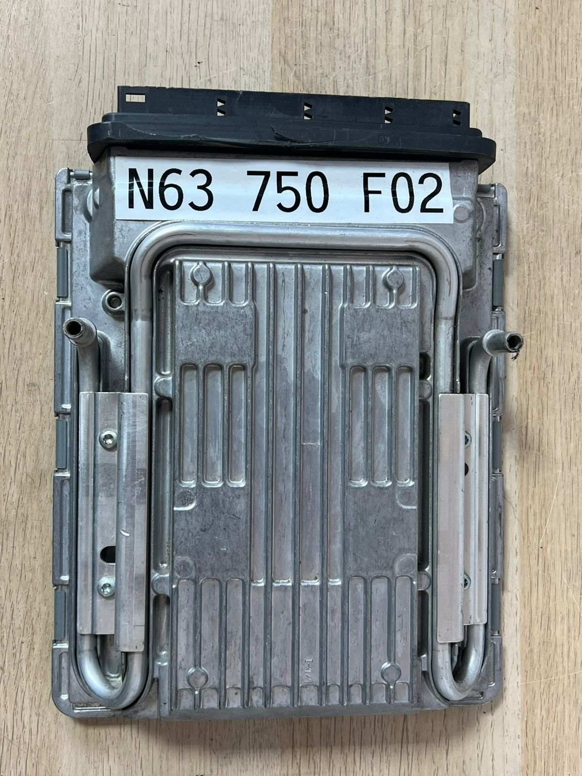 Ecu BMW F Series 5.0i  ENGINE CONTROL UNIT 7595549 DME MSD85.0 5WK93826