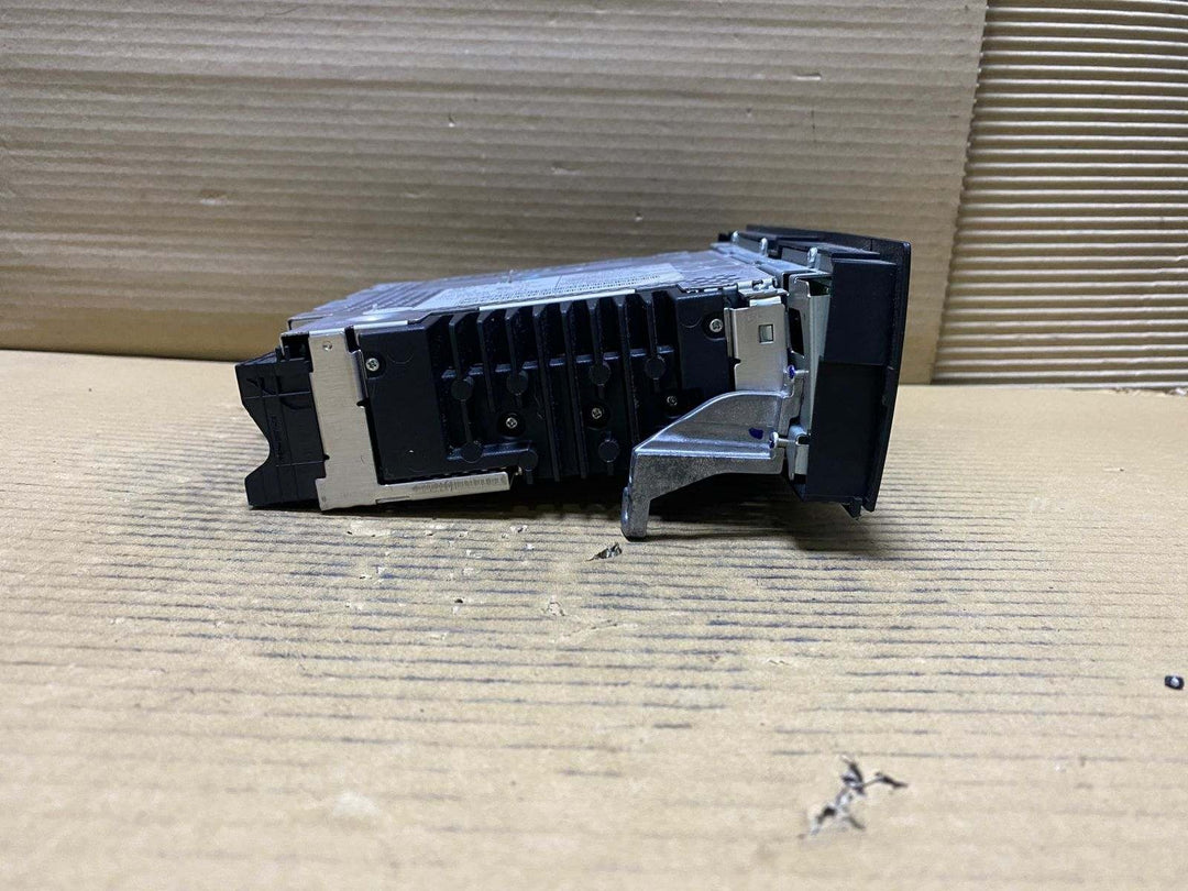 BMW Radio Player Cd Player 65129181388 3 Series E91 E92 320i