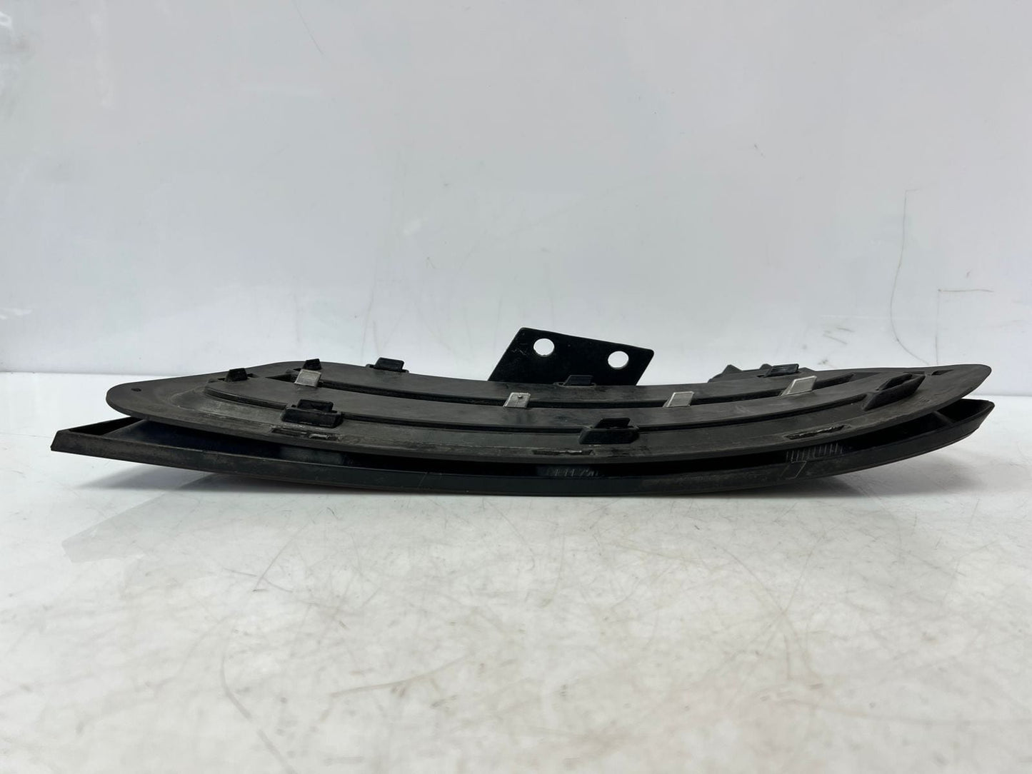 2009-2016 BMW Z4 E89 FRONT RIGHT SIDE Bumper Grille Trim Cover Panel 7203800 OEM