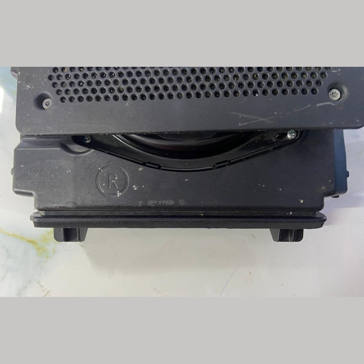 OEM BMW 7 F01 F02 F03 F04 Front Subwoofer Speaker RIGHT Side 9227482