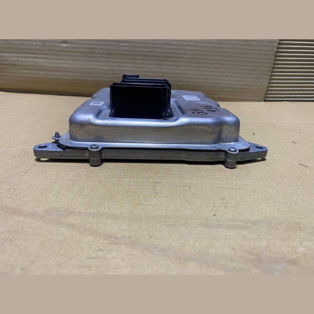2012-2013 BMW 320i Engine Control Unit 7644747 BMW 520i F10 2010-2013 with N20 e