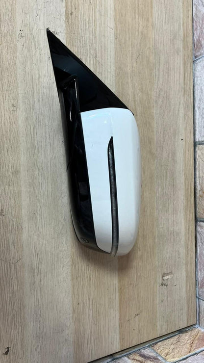 BMW Left Side Door Mirror F0184101U668B 5 Series G30 G31