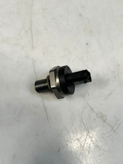 BMW 3 7 Series F30 F31 F35 G11 G12 Oil Pressure Sensor 8614494 OEM