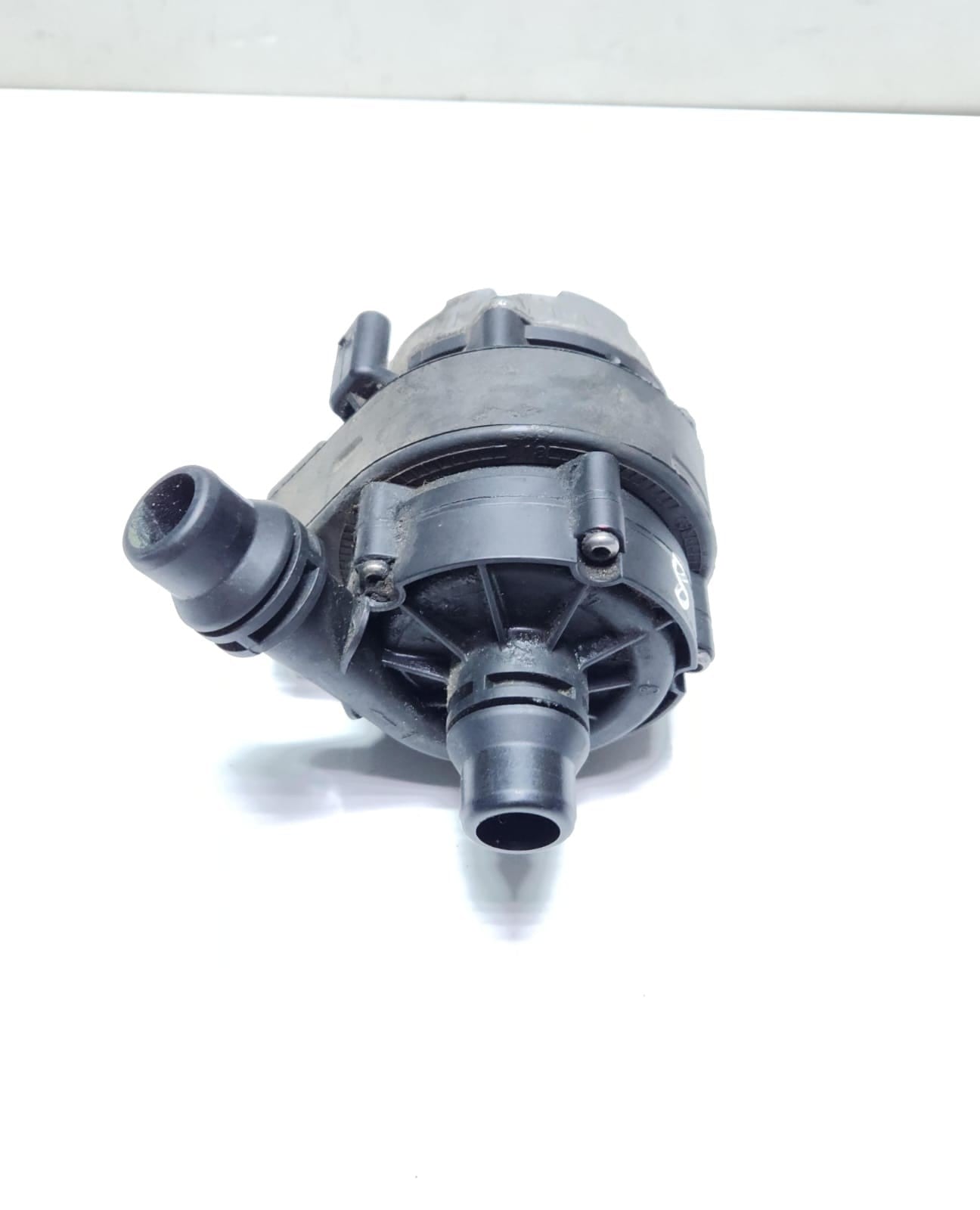 2014-2020 BMW i8 Auxiliary Water Pump 8600287
