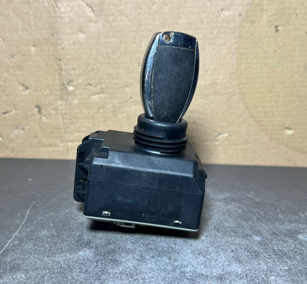 08-14 Mercedes W212 E-Class Ignition Switch Module Unit W/key A212 9055200 OEM