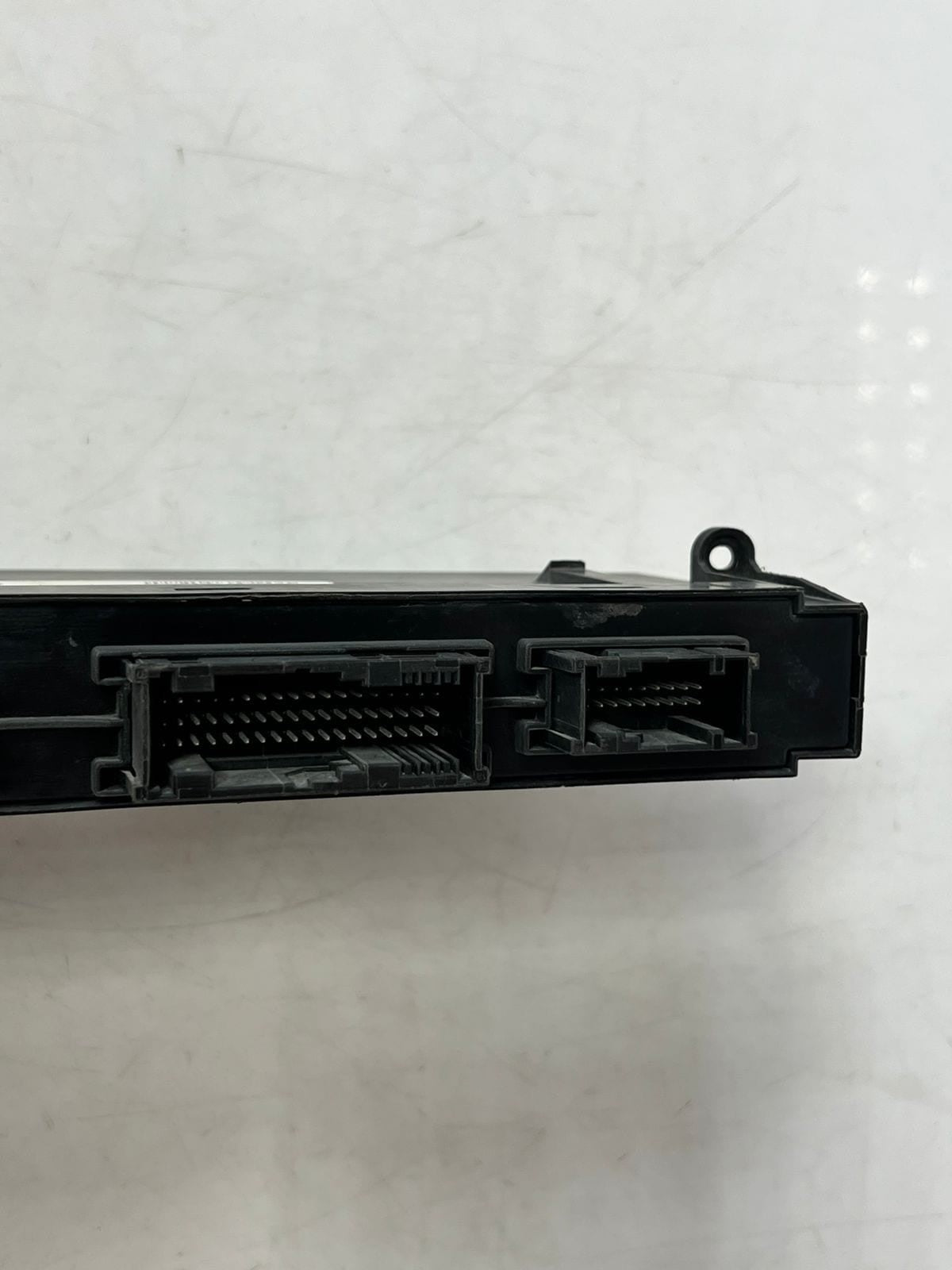 2011-2017 BMW X3 F25 Body Control Module JUNCTION BOX III V9 9247386 OEM