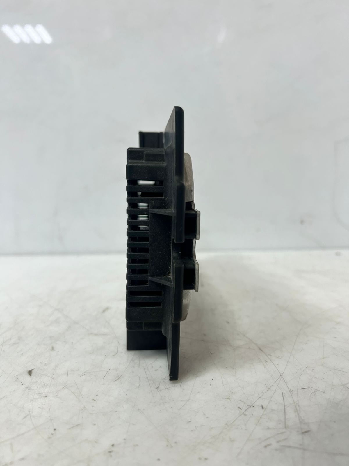 2007-2013 BMW X5 FRM2 E70 X6 E71 Footwell Light Control Module 9176825 OEM