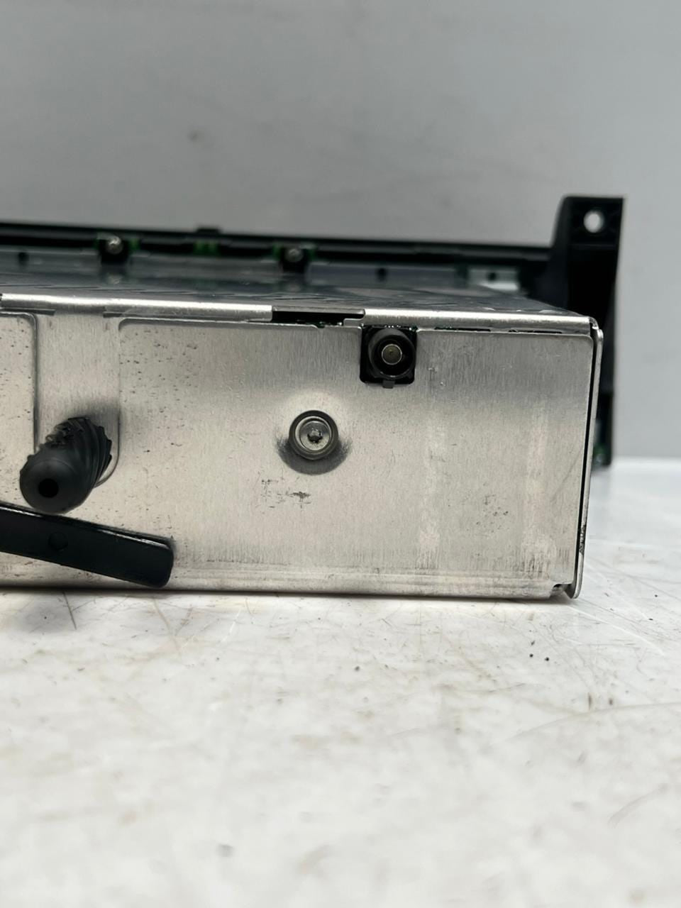 BMW E84 X1 E90 E91 E92 E93 E87 E88 E82 Professional Cd Radio Player 9246500 OEM