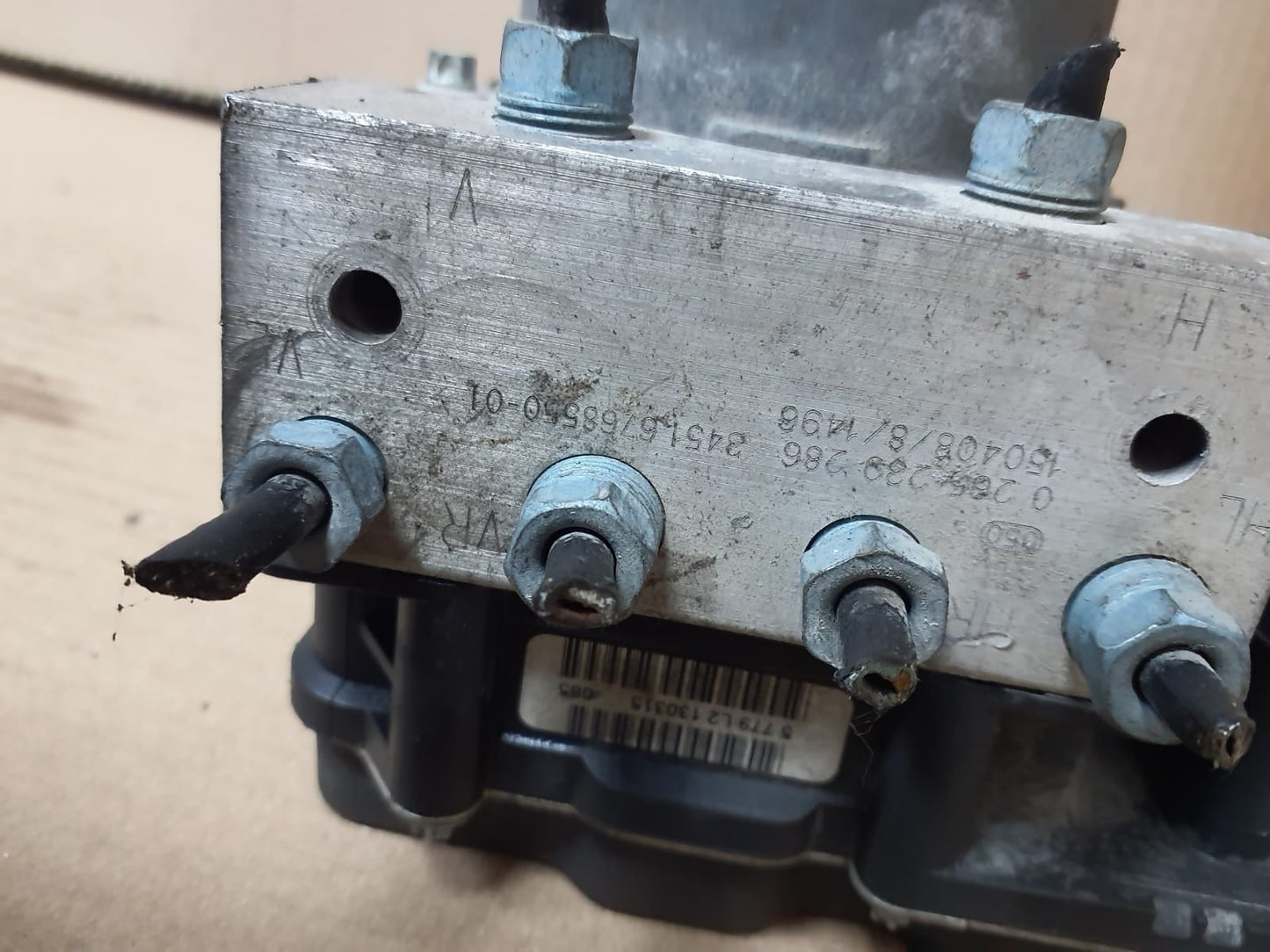2013-2015 BMW X1 E84 ABS Hydraulic BRAKE Pump Module 6860215 OEM