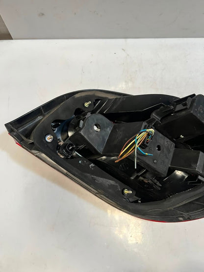 BMW 5 Series E60 Rear Tail Light Rear Left RIGHT 7165737 7165738 OEM