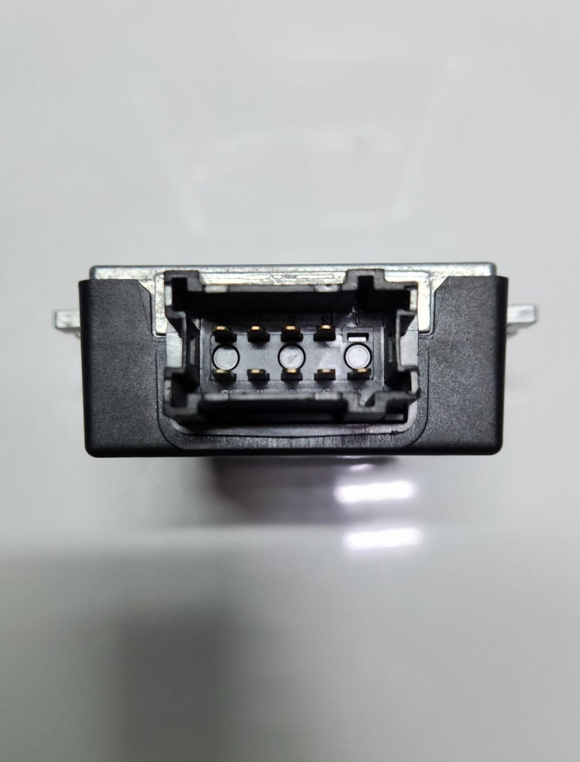2018-2020 BMW 530i Fuel Pump Control Unit 8488591 G Series  OEM