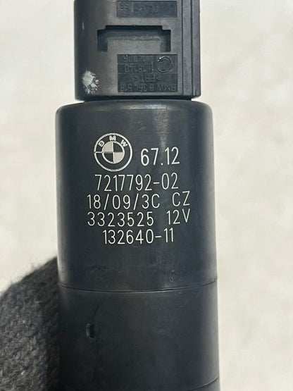 BMW F20 F30 F35 F10 F07 F01 F02 F25 E70 E71 E89 Headlight Washer Pump 7217792