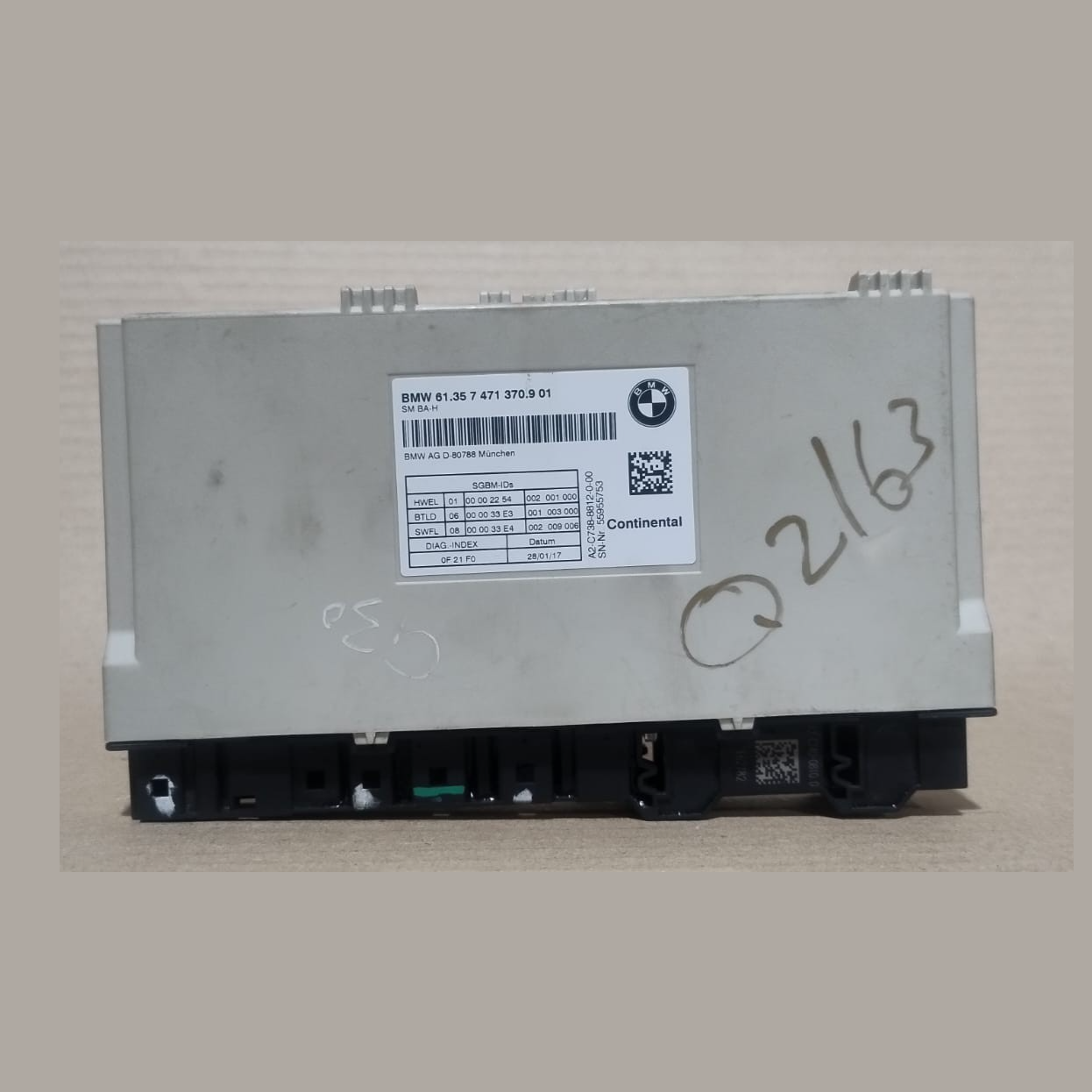 BMW G30 G31 G32 G11 G12 FRONT MEMORY SEAT CONTROL MODULE  OEM  - 7471370