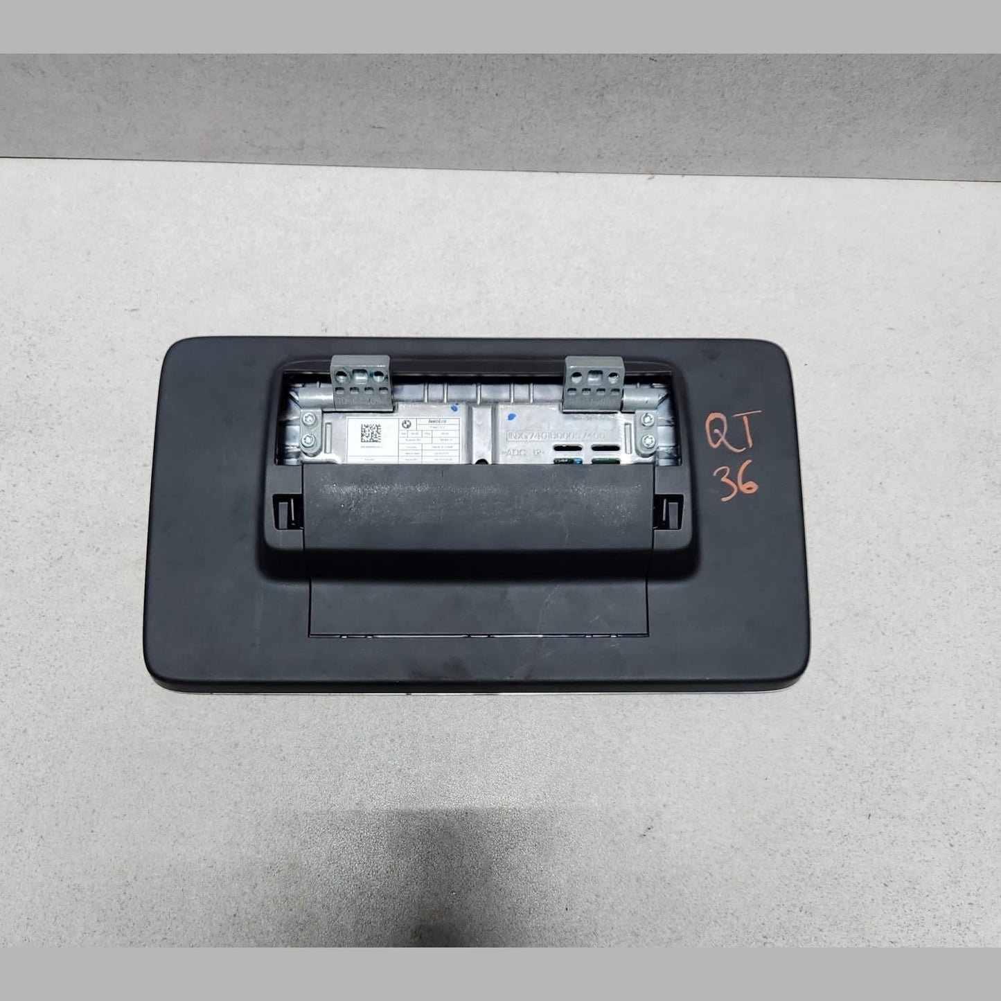 BMW Rear Compartment Monitor 9384085 G30 G31 G11 G12 F15 F16 5 6 7 Series X5 X6