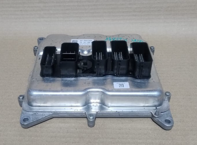 BMMW 420i F32 2013 ENGINE CONTROL ECU UNIT SET DME 8626172