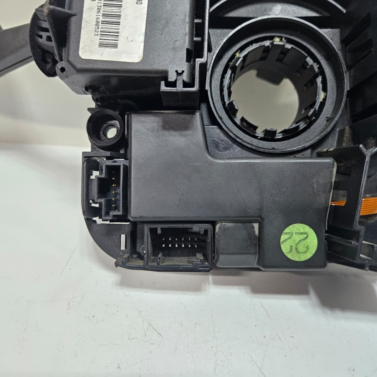 OEM BMW E81, E87 E91 Switch Cluster Steering Column 6989586