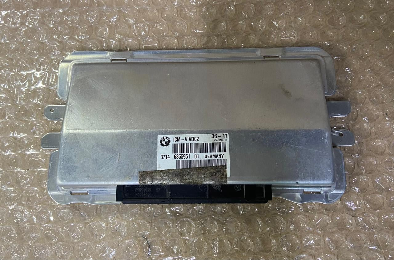 OEM BMW 5 SERIES F10 F11 2012 DRIVING ACTIVE SUSPENSION CONTROL MODULE 6855951