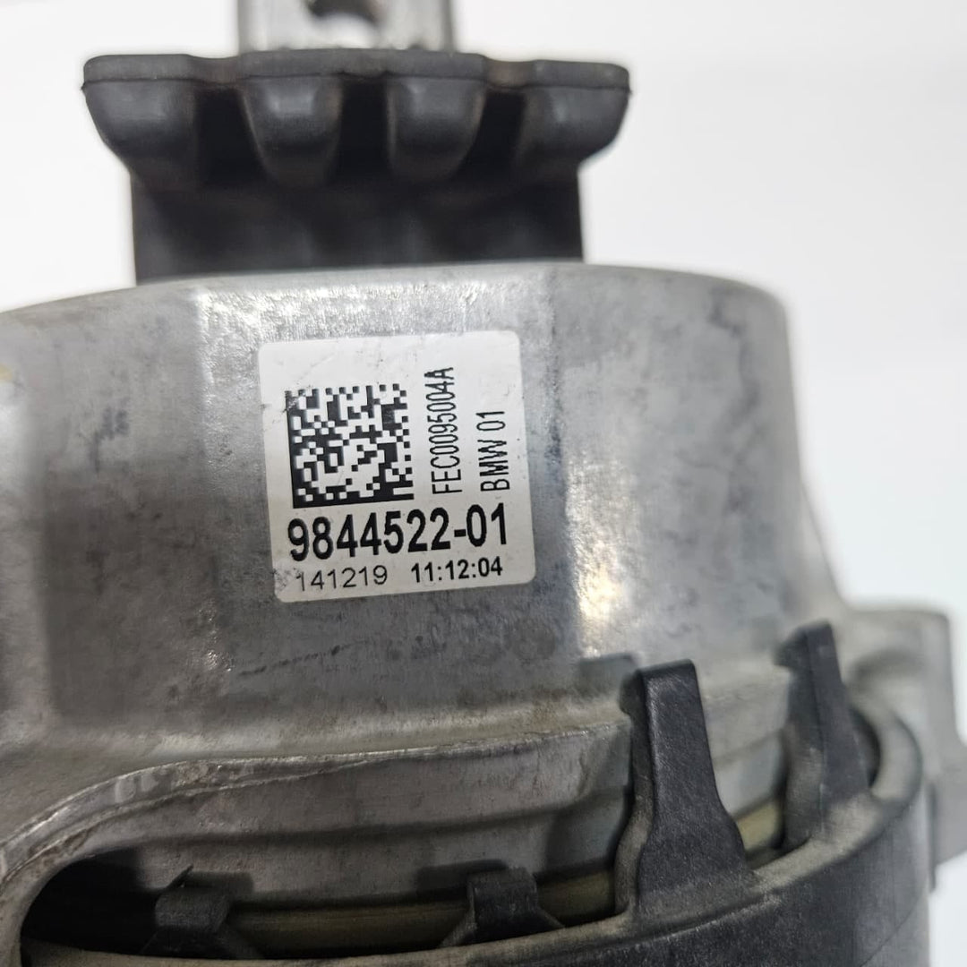 2019-2022 BMW X5 G05 Engine Mount Right 9844522