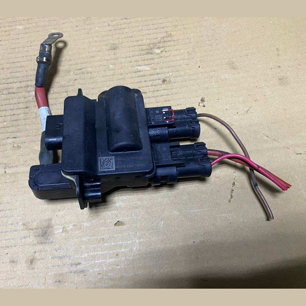 2012-2018 BMW X5 Power Distribution Junction Terminal Box 9285505 X5 F15 and X6 