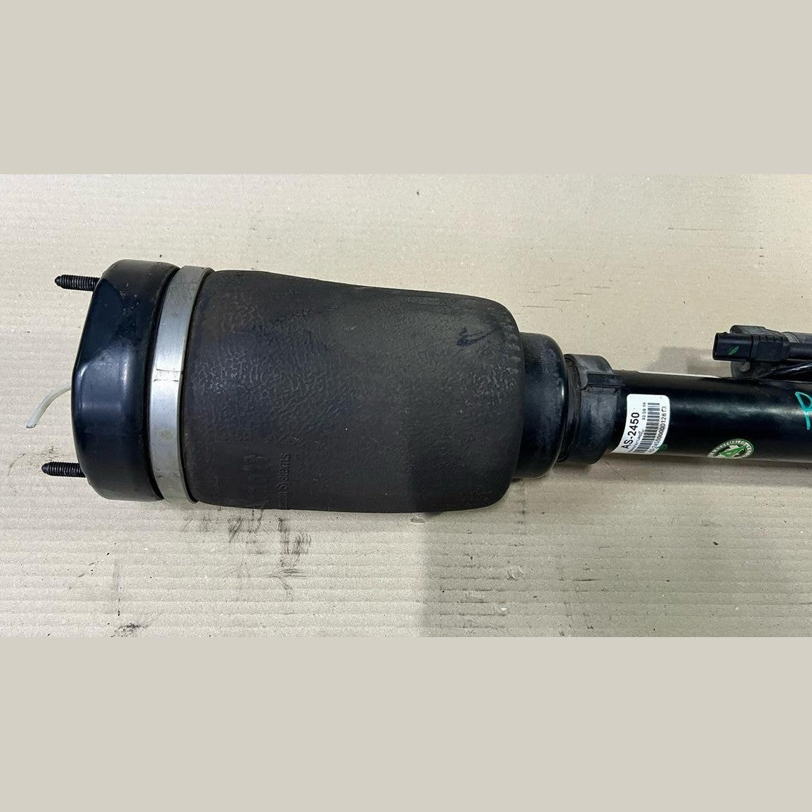 Mercedes W164 GL350 GL450 Front Right Side Air Suspension Shock Absorber Strut