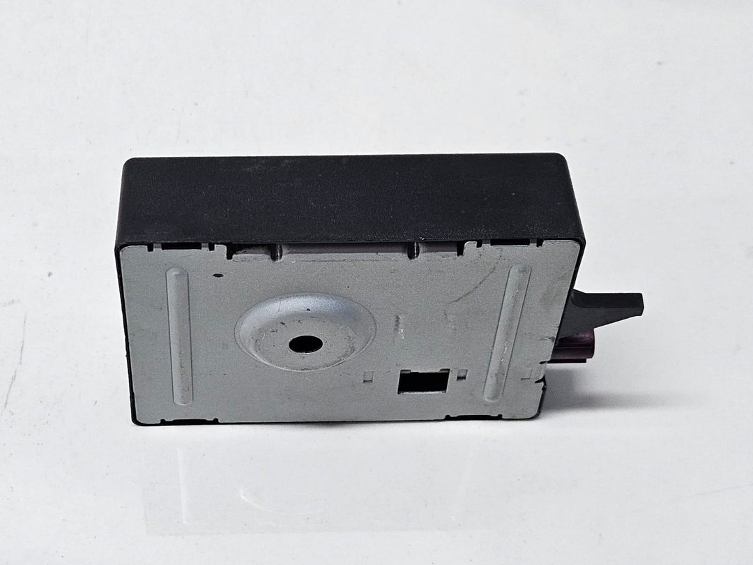 9230911-2012-2023 BMW X6 F20 F30 3-Series Radio Back-Up Antenna Module OEM