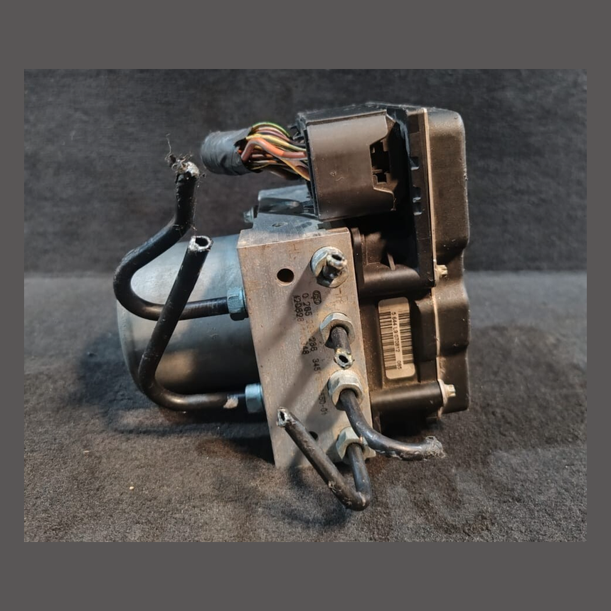 BMW X1 E84 ANTI LOCK BREAKING SYSTEM (ABS)  HYDRAULIC UNIT MODULE -  6860214