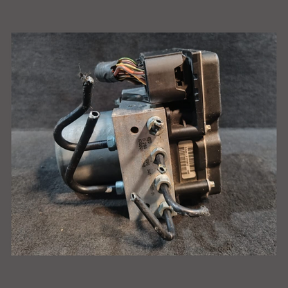 BMW X1 E84 ANTI LOCK BREAKING SYSTEM (ABS)  HYDRAULIC UNIT MODULE -  6860214