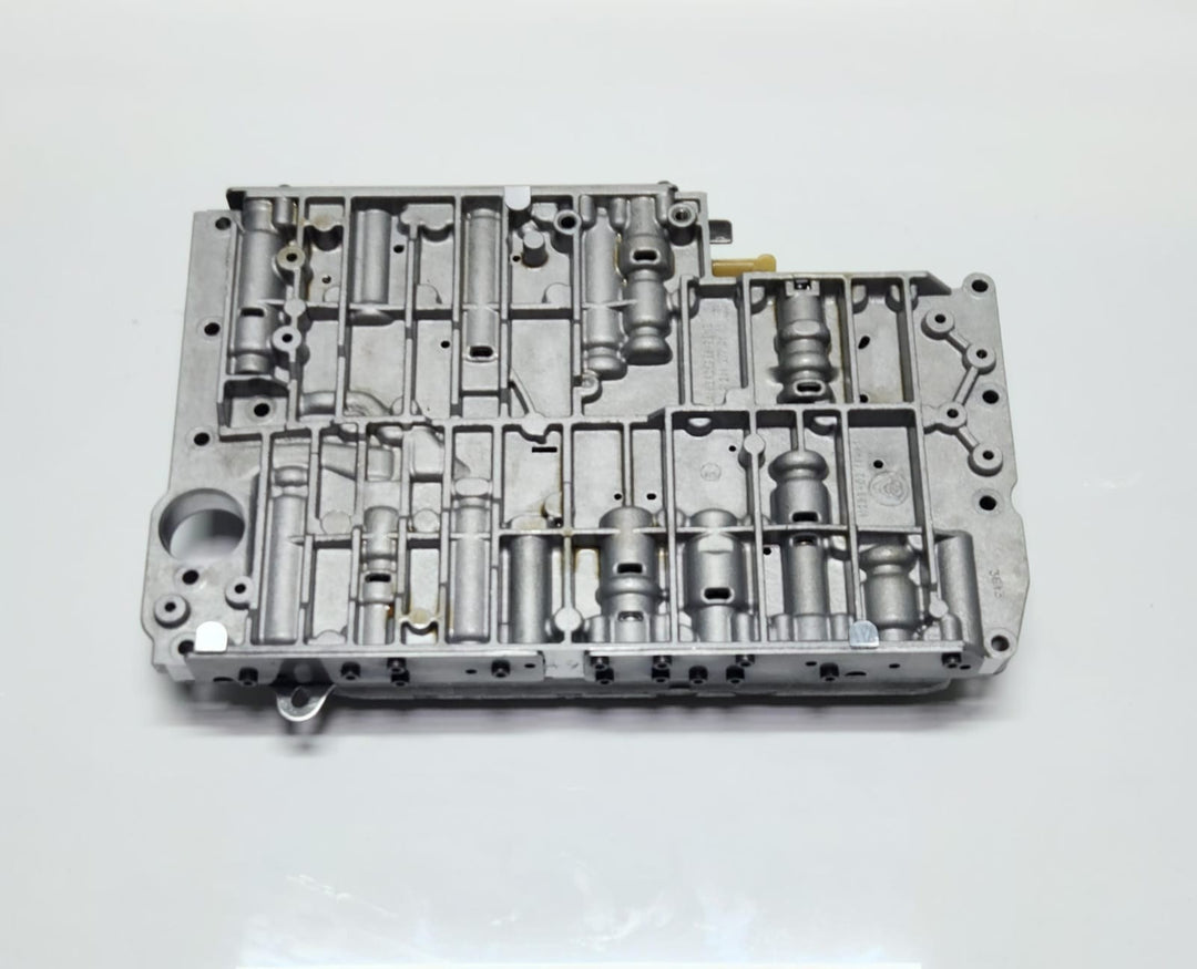 2001 Mercedes-Benz Transmission Valve Body 5-SPEED R2112770101 OEM