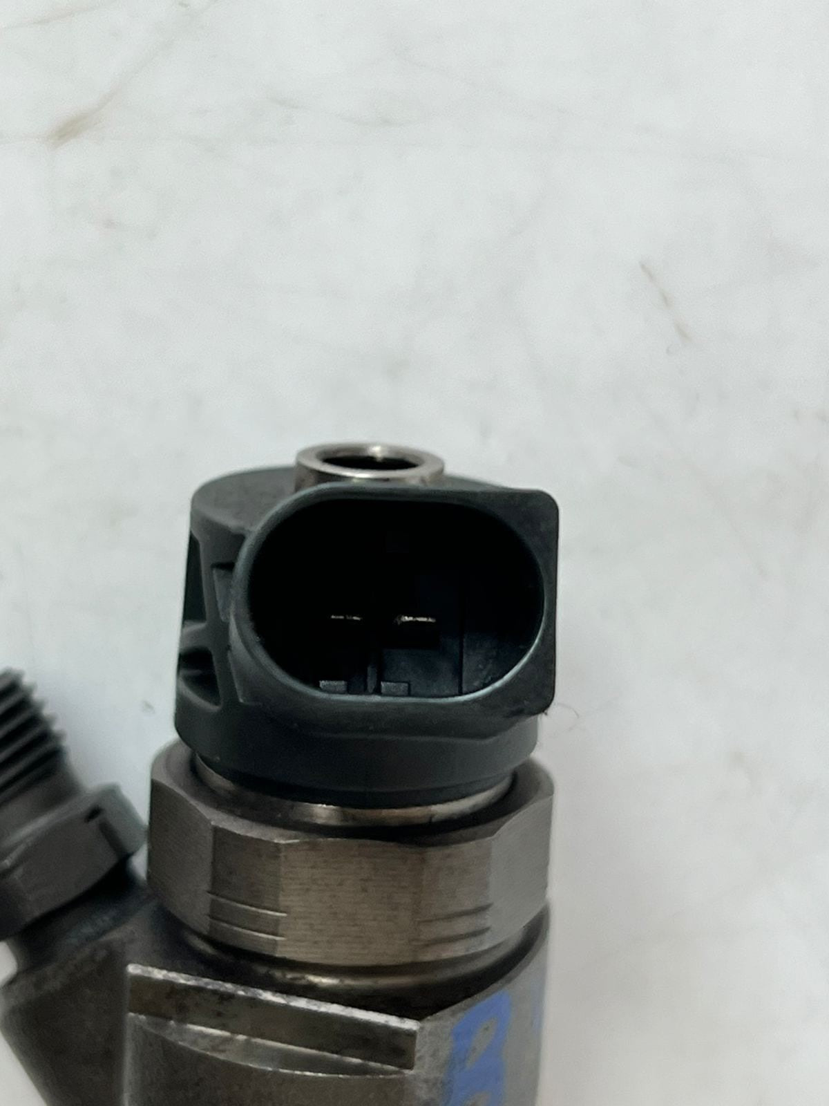 BMW F10 F11, 3 5 Series N47D N57 2.0D and 3.0D Diesel Fuel Injector 7810702 OEM