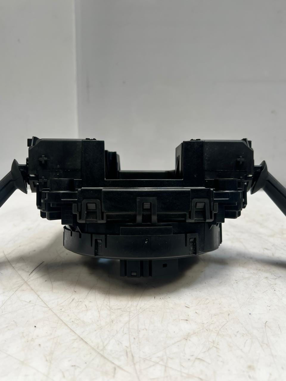 2012-2013 BMW 118i E81 E87 E88 E90 X1 E84 Steering Column Switch 9123031 OEM