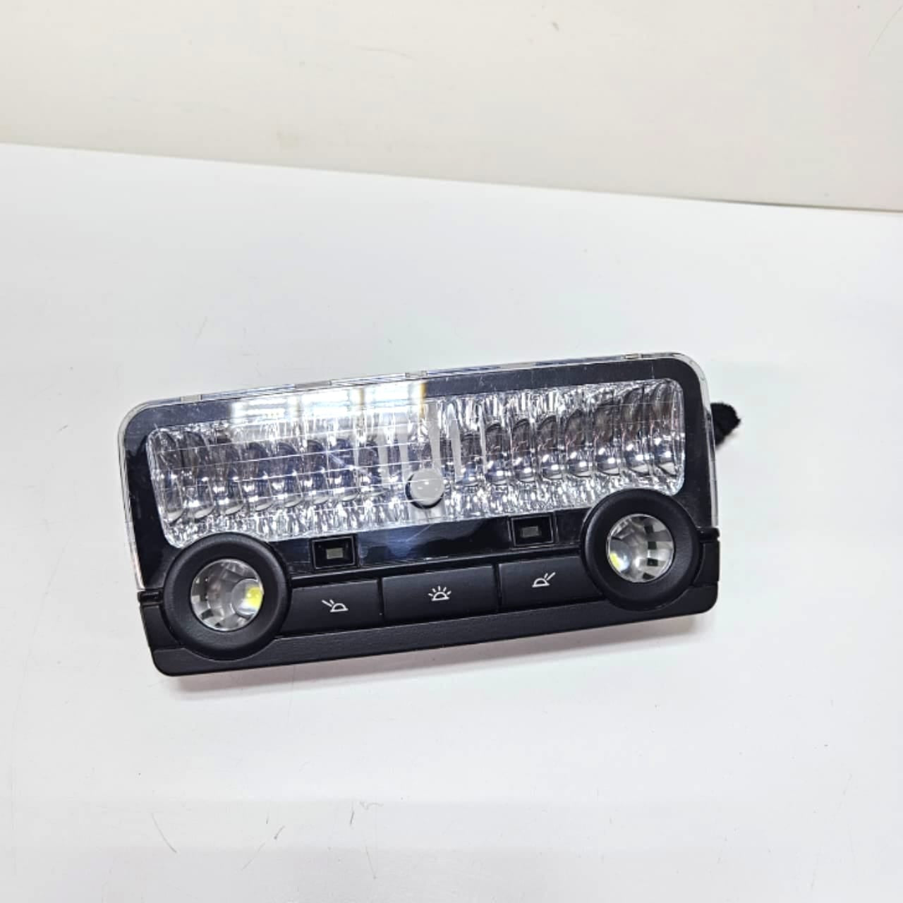2011-2016 BMW F07 F10 F11 F01 F02 535i xDrive Rear Dome Reading Light 9240763