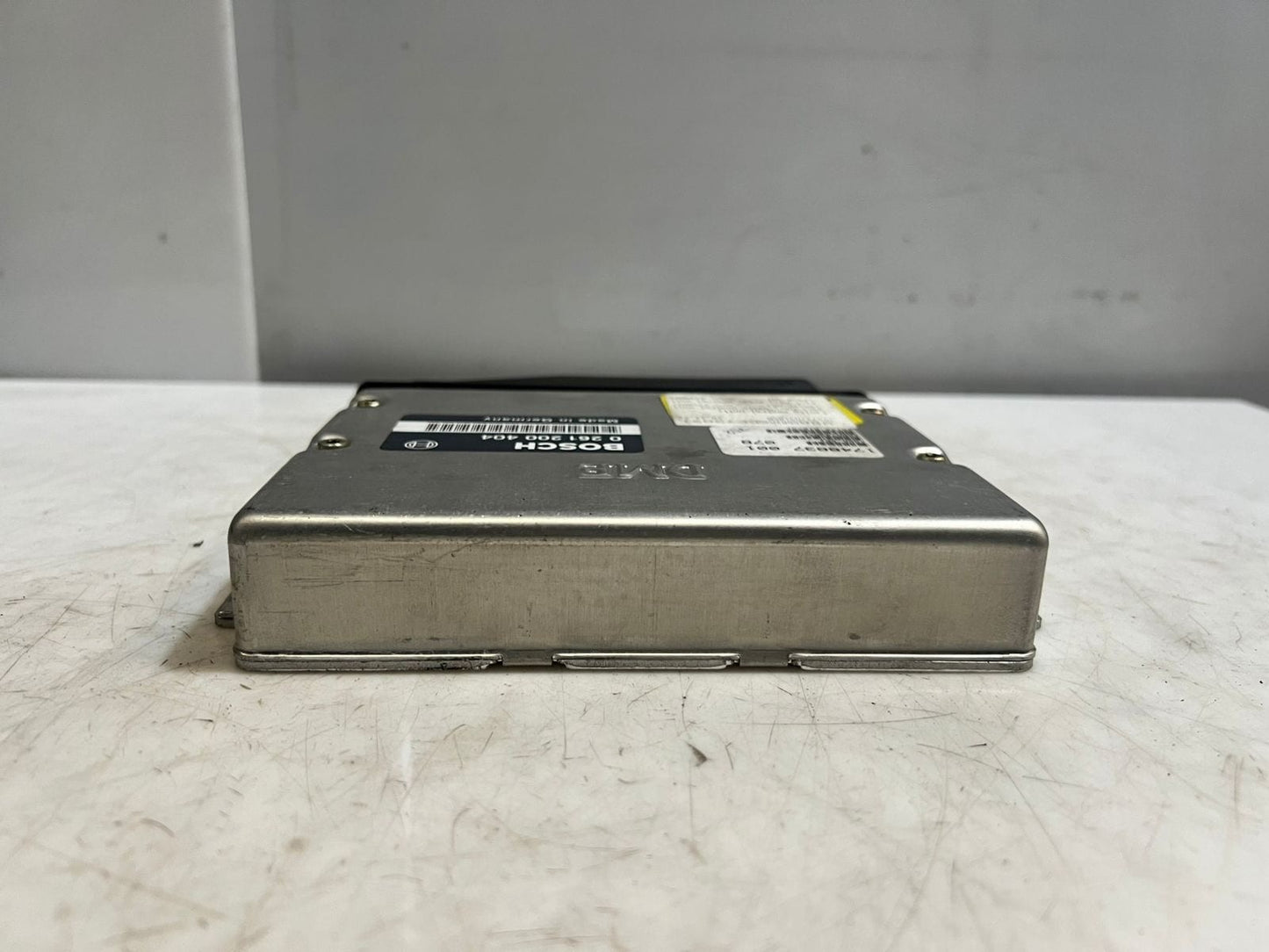 1993-1994 BMW E32 7 Series E34 5' M60 740I Engine Control Unit 0261200404 OEM