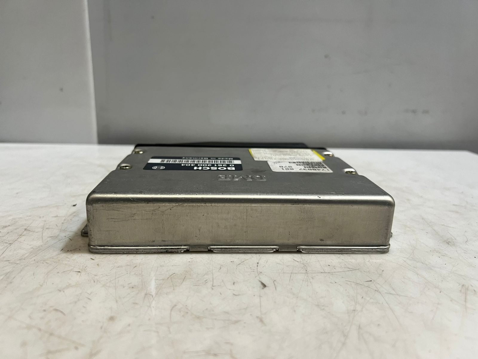 1993-1994 BMW E32 7 Series E34 5' M60 740I Engine Control Unit 0261200404 OEM