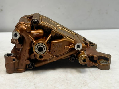 2011-2012 BMW X3 F25, 528i F10 and Z4 E89 3.0L Engine Oil Pump 7573748 OEM