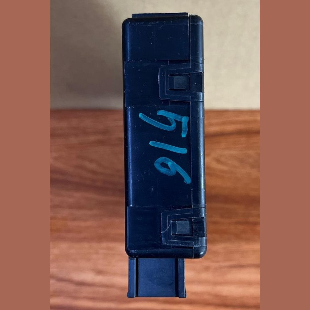 OEM BMW Series 5 6 7 F1 F2 F3 F7 F13 Central Gateway Control Module  9267516