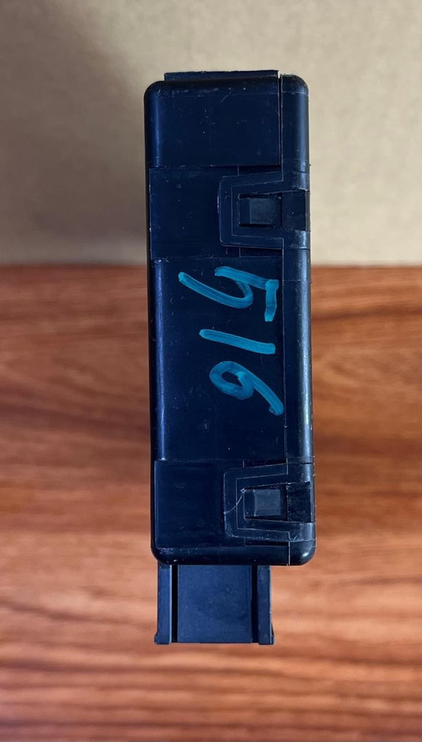 OEM BMW Series 5 6 7 F1 F2 F3 F7 F13 Central Gateway Control Module  9267516