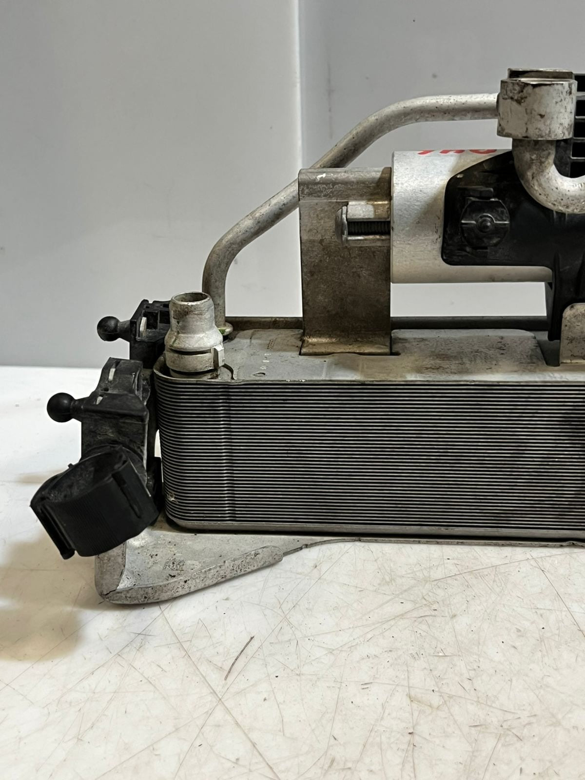 2018 BMW 320i F20 F21 F22 F23 F30 Air Conditioning Condenser With Drier 9471521