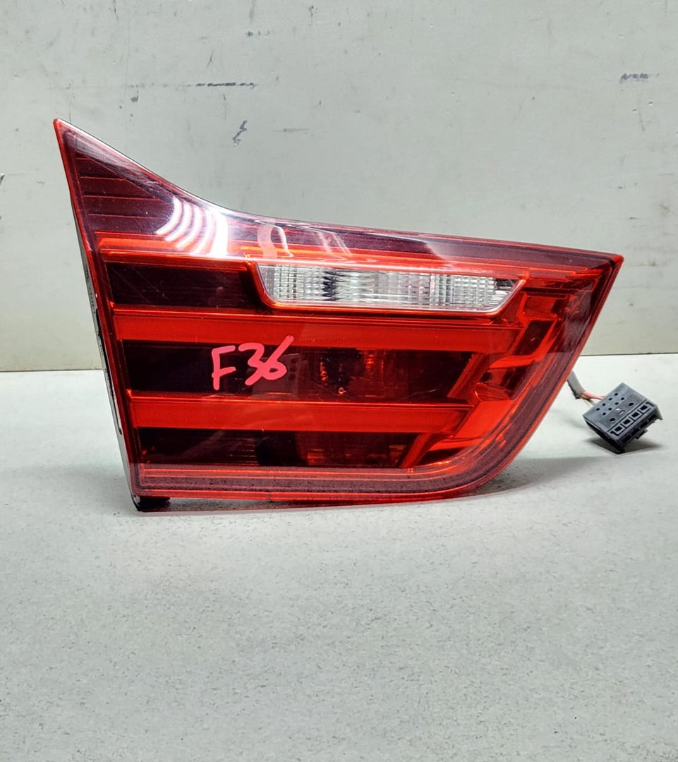 2014-2016 BMW 428i xDrive Left Inner Tail Light 7296101 4 Series F32 F33 F36