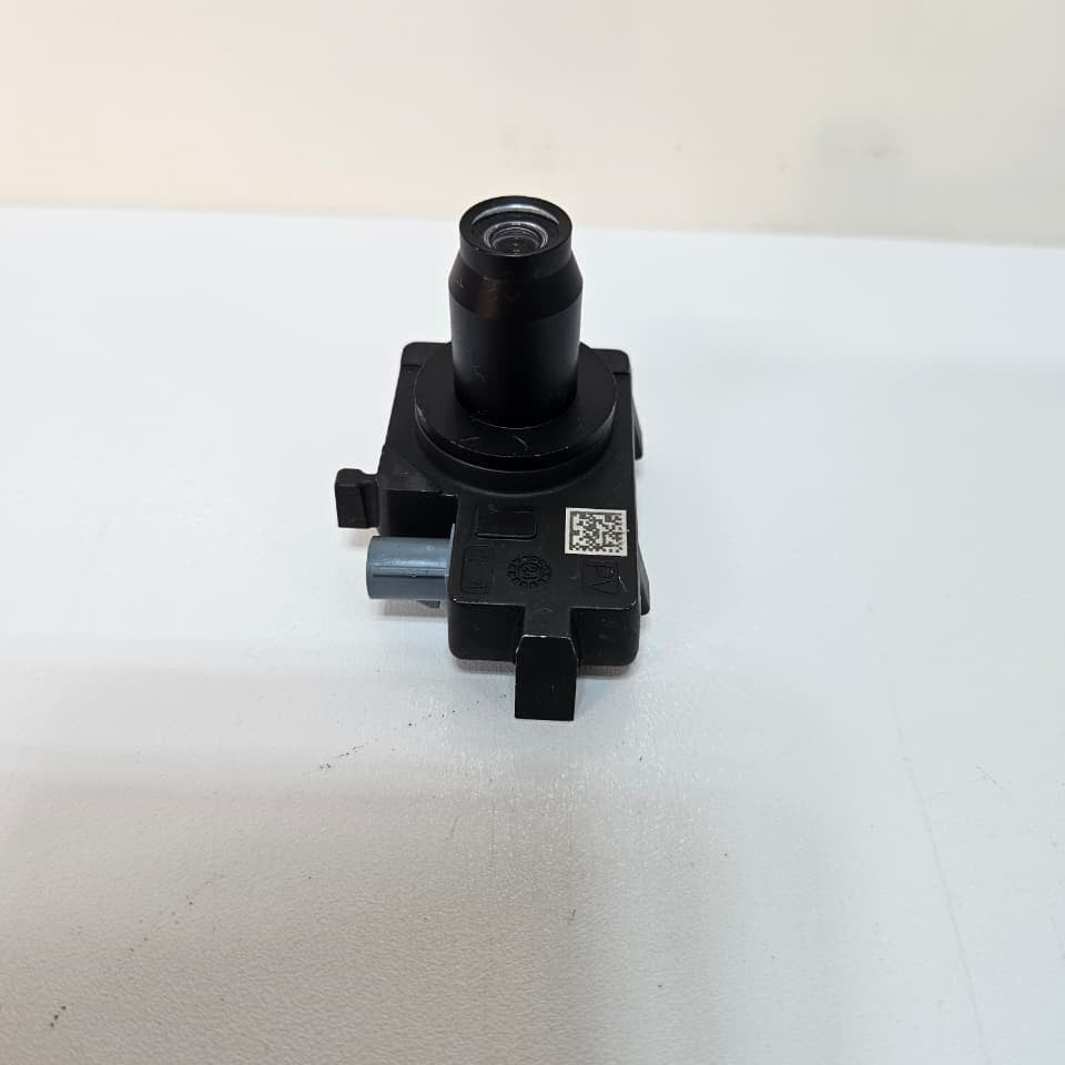 2022-2024 BMW G70 iX Front Windshield Camera Mount 5A67971 Brand New
