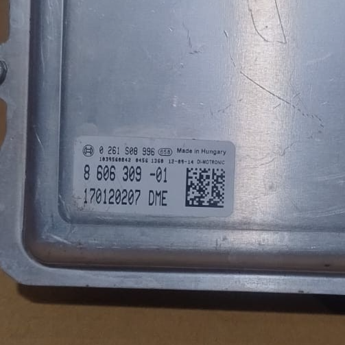 OE BMW F06 F20 F30 F25 X3 ENGINE CONTROL UNIT ENGINE CONTROLLER DME 8606309