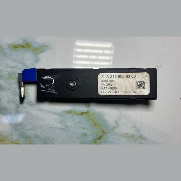 Mercedes A-Pillar Antenna Amplifier A2139056300 E-Class W213
