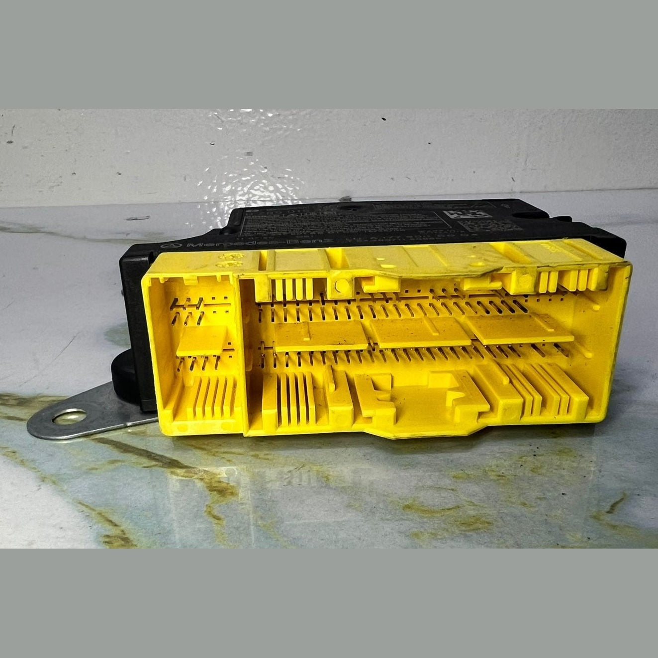Mercedes CLA W177 A-Class SRS Safety Restraint Control Module A177 9006604 OEM