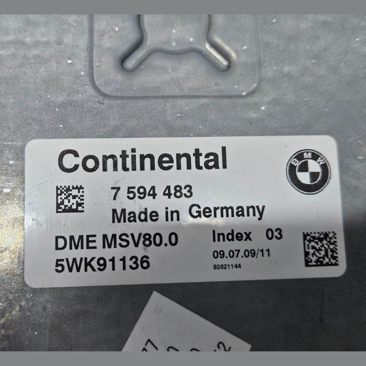 BMW 2008-2010 528 and 328 Engine Control Unit DME MSV80.0-7594483 ECU SET OEM