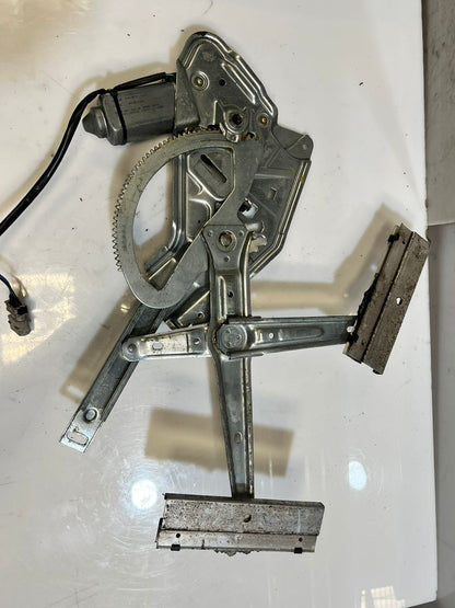 BMW 5 Series E34 Window Regulator Rear Left LIFTER Electric MOTOR 1944071 OEM