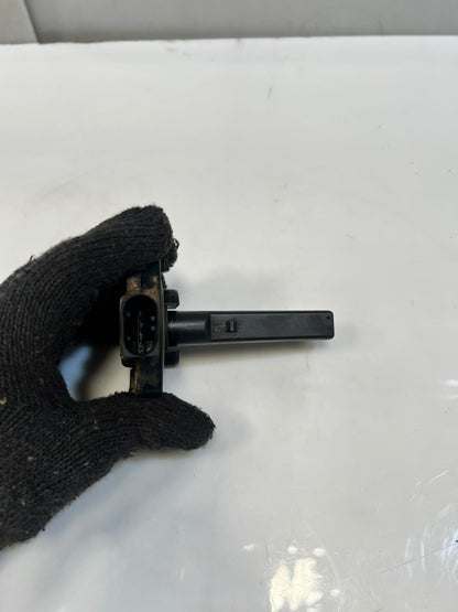 1999-2000 BMW 328i 3 Series E46 Engine sump pan Oil Level Sensor 1433596 OEM