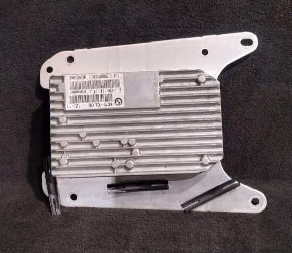 BMW E71 X6 INTEGRATED CHASSIS CONTROL MODULE  6799121