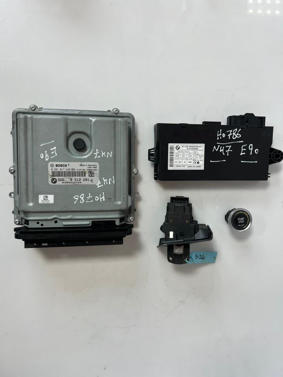 BMW E90 N47 Engine Control Unit ECU COMPLETE SET DDE + CAS3 AG+ 1KEY 8512291